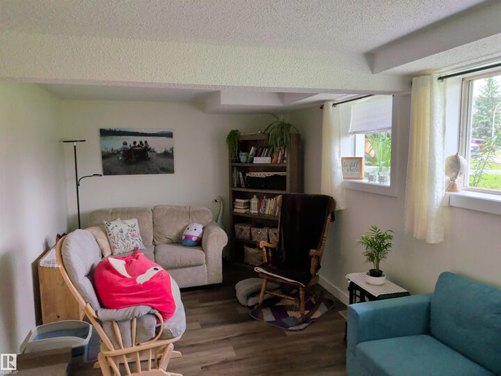 Property Photo: 31 Brown Street AB T7Z 1E8