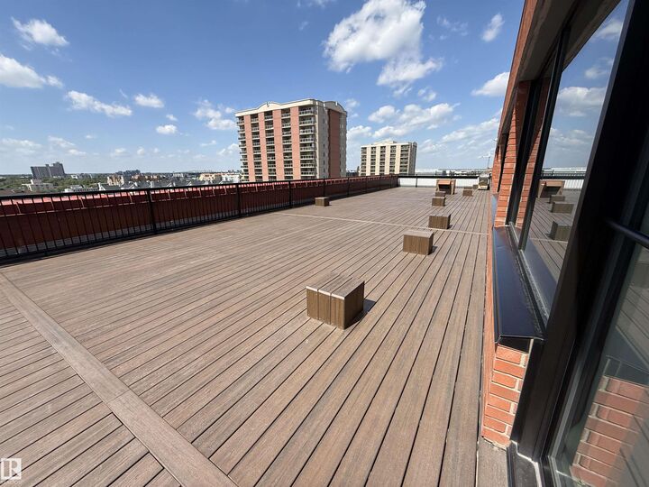 Property Photo:  #409 10145 109 St NW  AB T5J 3M5 