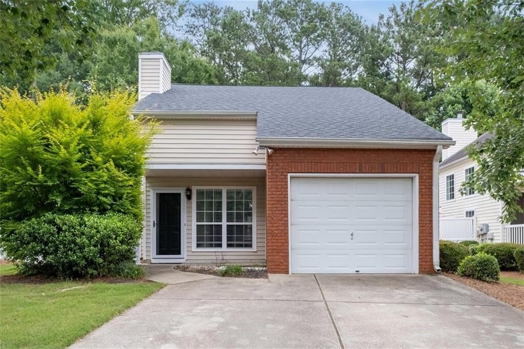Property Photo:  13506 Aventide Lane  GA 30004 
