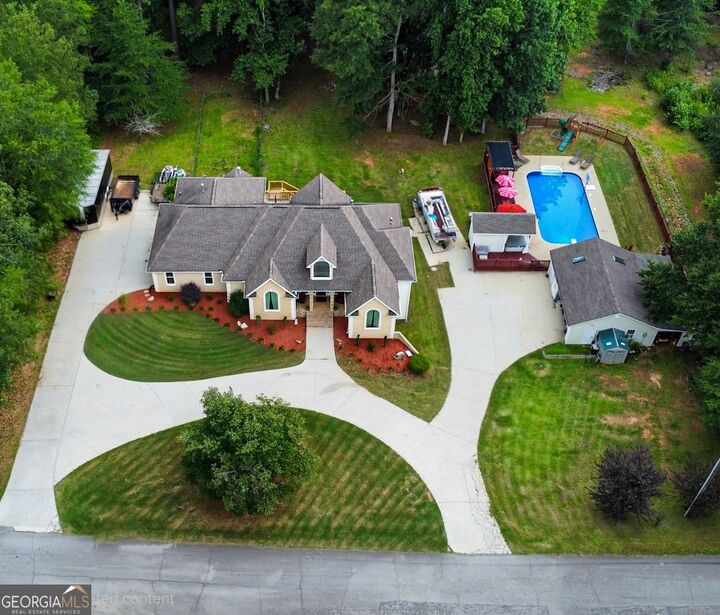 Property Photo:  115 Wildwood Drive  GA 30179 
