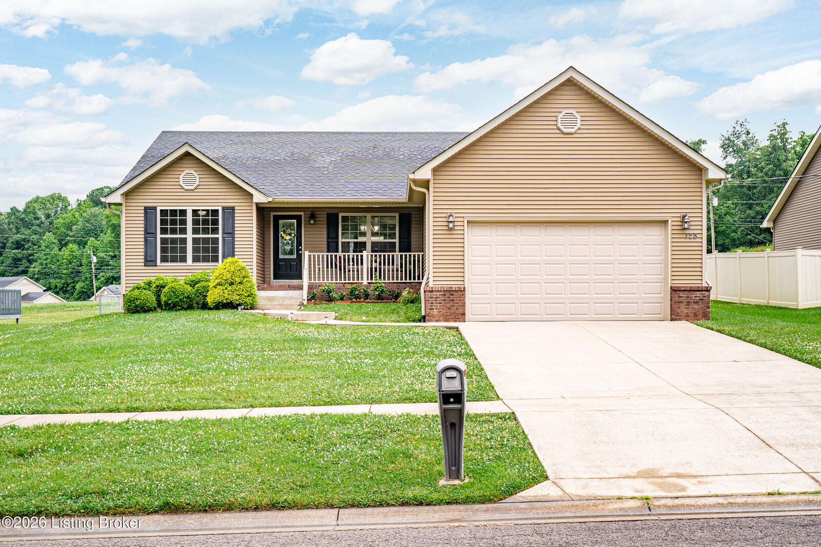 Property Photo:  125 Boone Trace  KY 40160 
