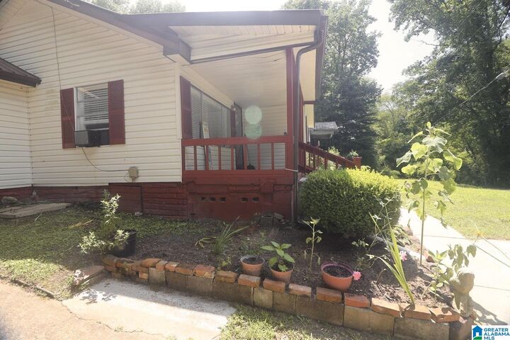 Property Photo:  115 Carol Avenue  AL 35904 