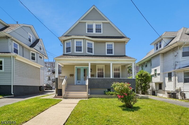 Property Photo: 14 Grove Ter NJ 07042