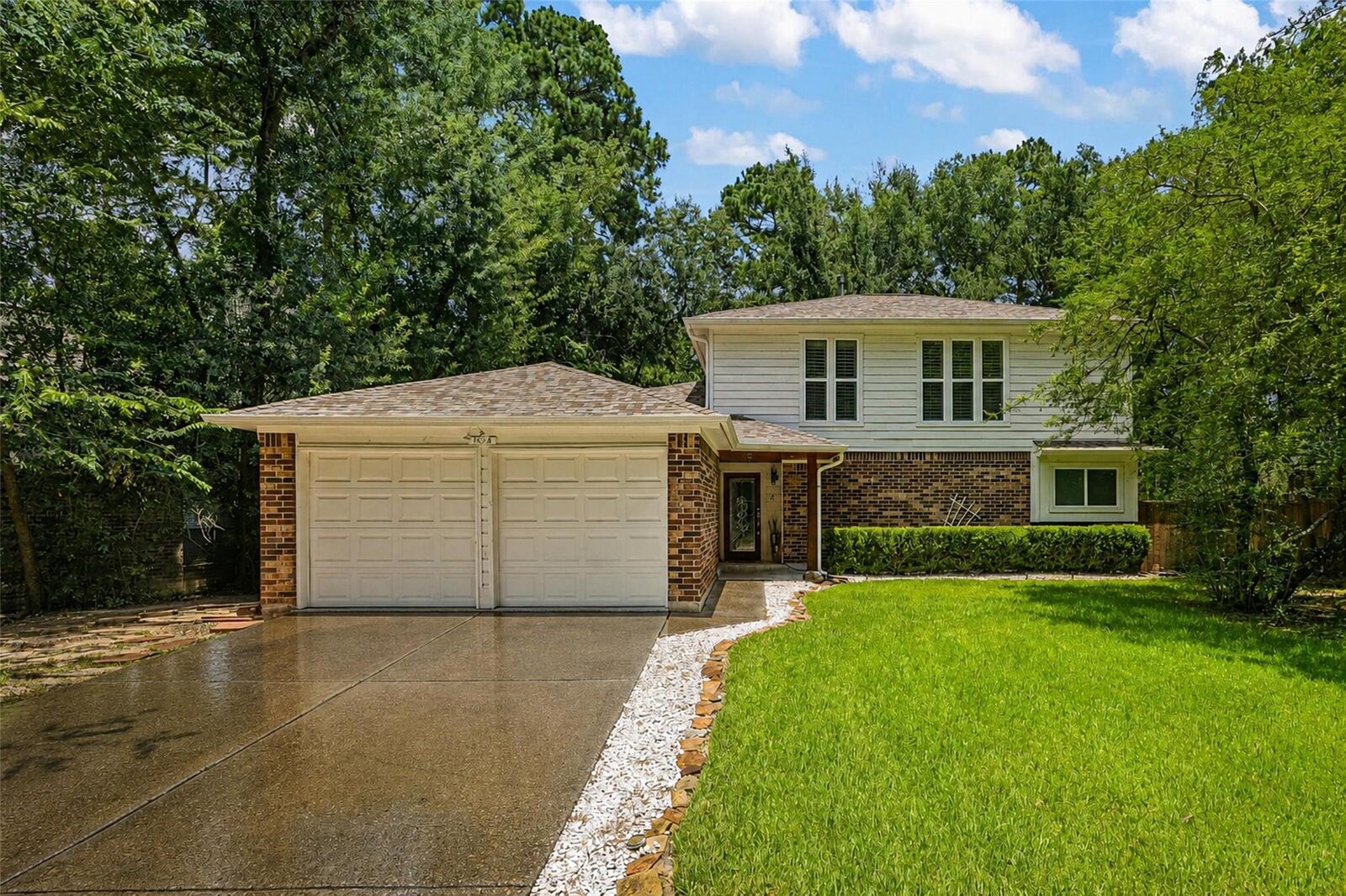 Property Photo:  4 River Birch Lane  TX 77380 
