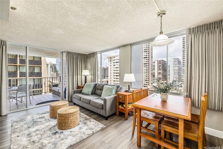 Property Photo:  2427 Kuhio Avenue 1006 - Fa  HI 96815 