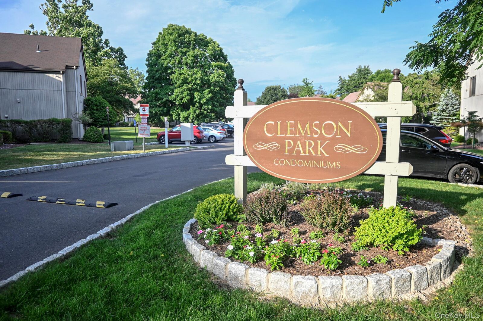 Property Photo:  83 Sycamore Drive 83  NY 10940 