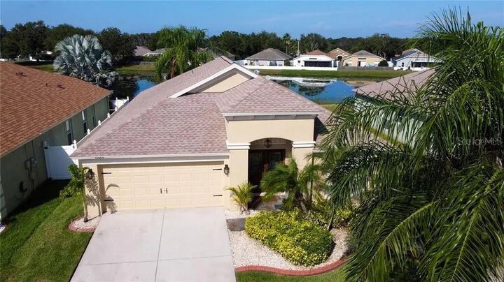 Property Photo:  12213 Ravens Nest Place  FL 33578 