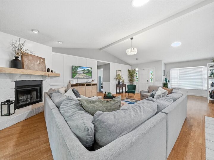 Property Photo:  955 Timbergreen Drive  FL 33809 
