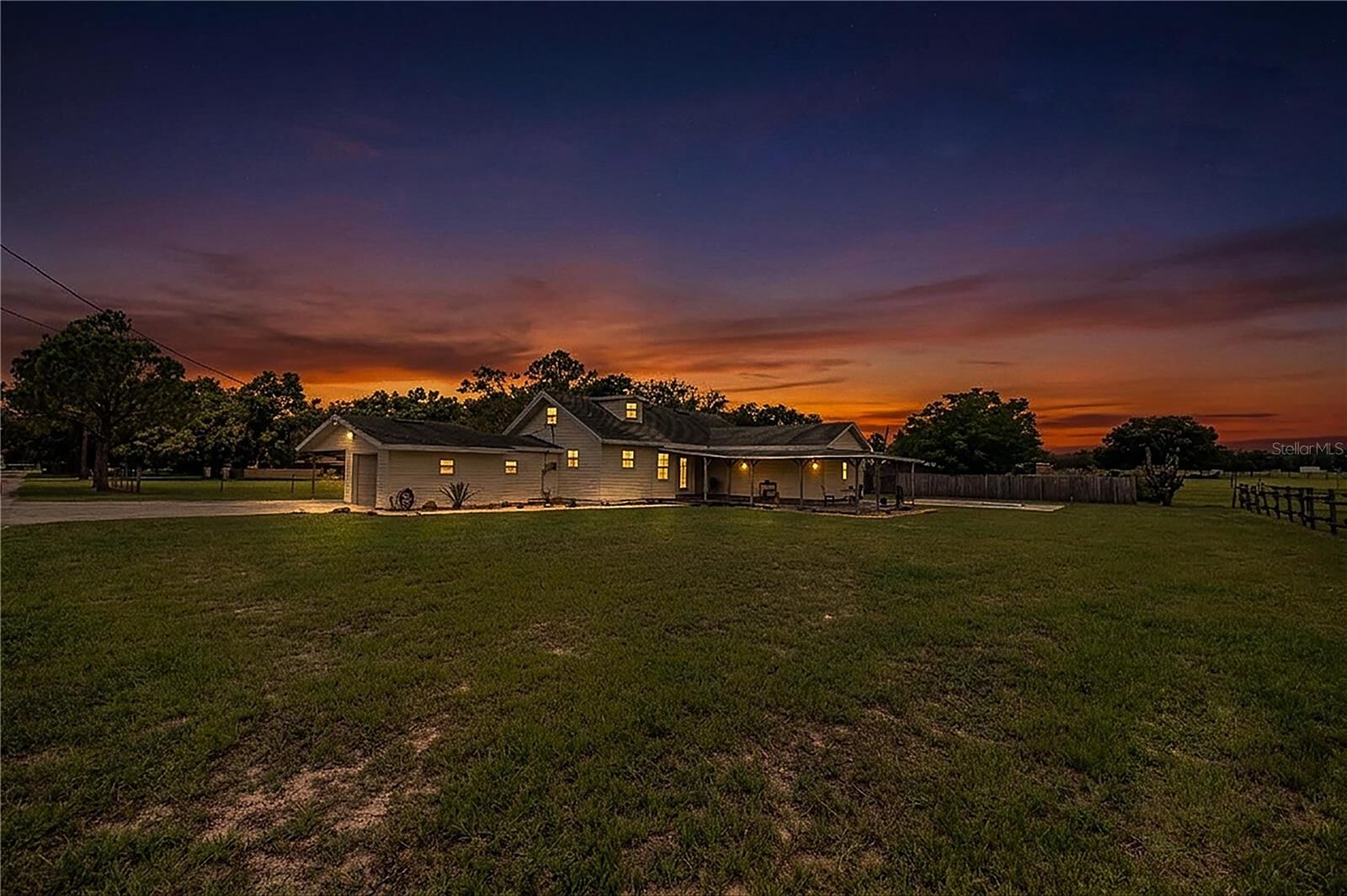 Property Photo:  4954 E Hinson Avenue  FL 33844 