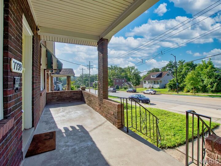 Property Photo:  7739 Dale Avenue  MO 63117 