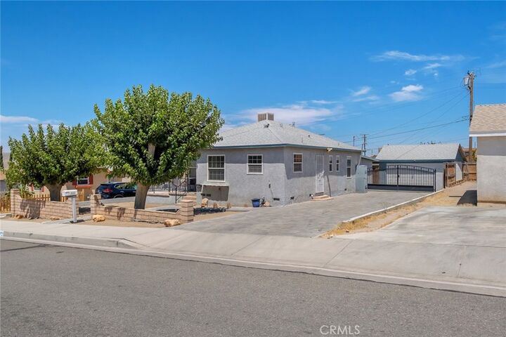 Property Photo:  713 Mount Vernon  CA 92311 