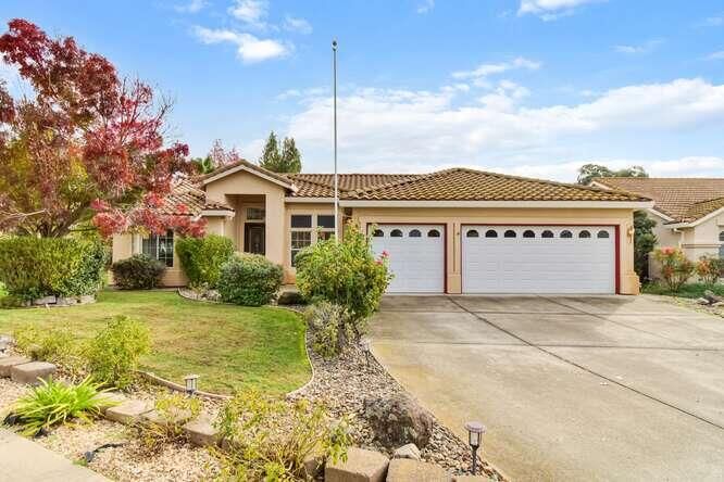 Property Photo:  814 Pleasant Valley Drive  CA 95640 