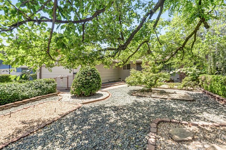 Property Photo:  8944 New Dawn Drive  CA 95829 