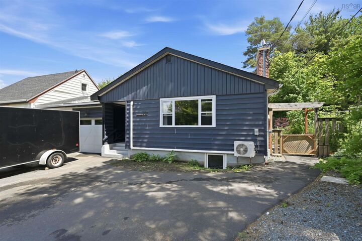8B Gordon Street — photo 1