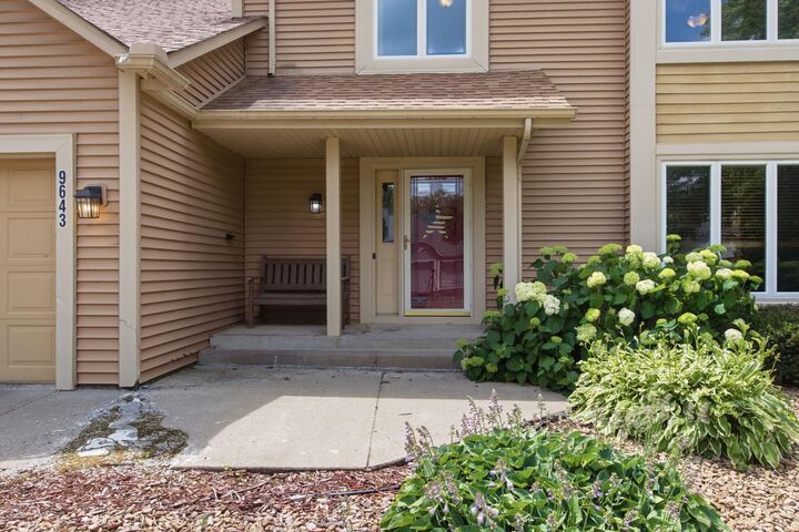 Property Photo:  9643 Polaris Lane N  MN 55369 