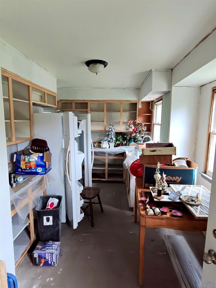 Property Photo:  224 S Leonard St.  IA 51103 