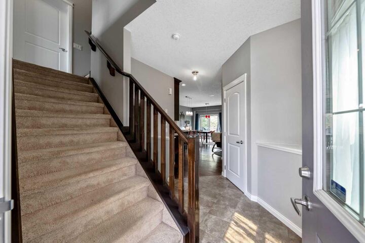 Property Photo: 64 Sunrise Terrace AB T4C 0V3