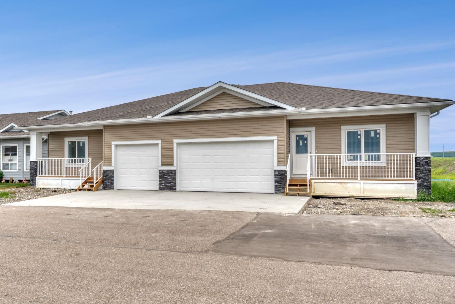 Property Photo: 164 Ridgestone Lane AB T0L 0H0