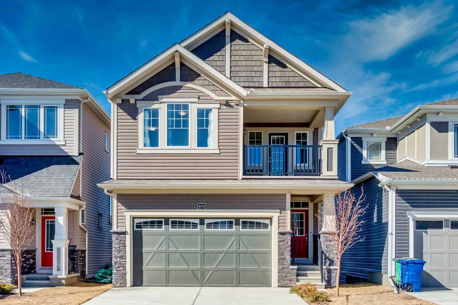 Property Photo:  673 Windrow Manor SW  AB T4B 5H5 