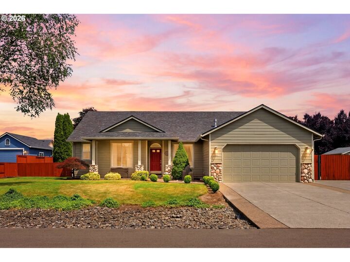 Property Photo:  10406 NE 197th St  WA 98604 