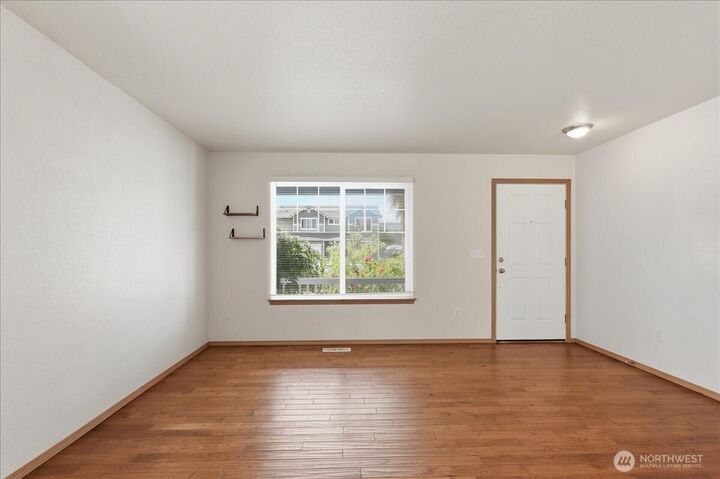 Property Photo: 15215 105th Avenue SE WA 98597