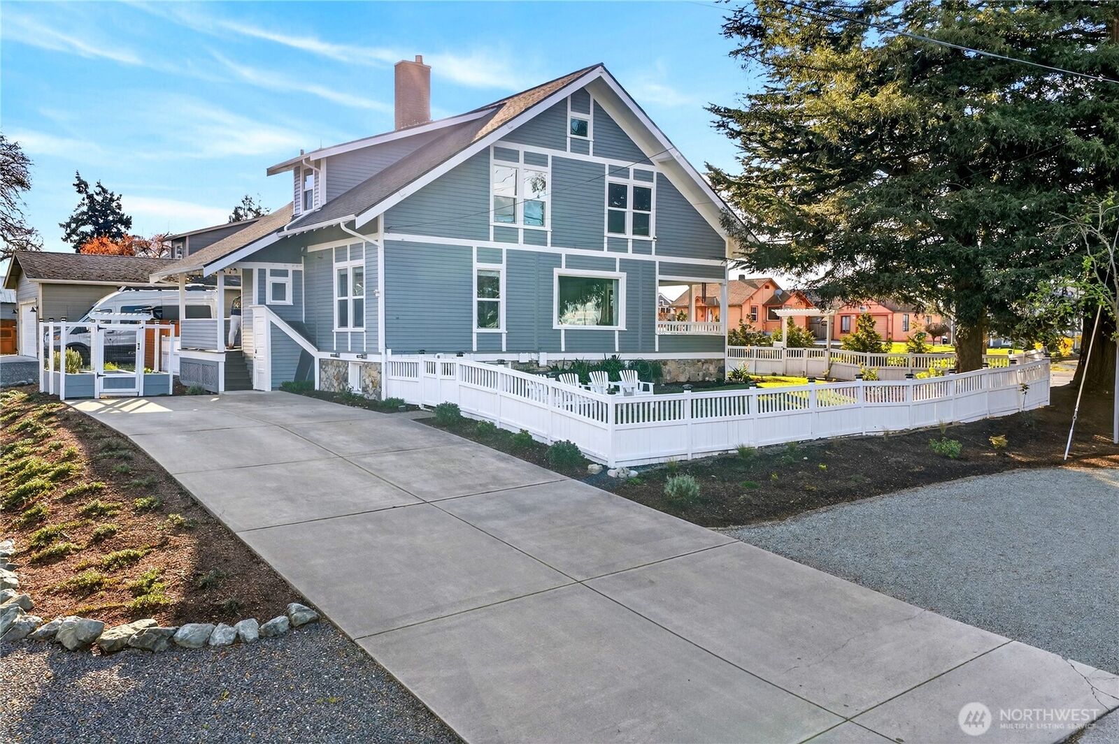 Property Photo:  2120  12th Street  WA 98221 