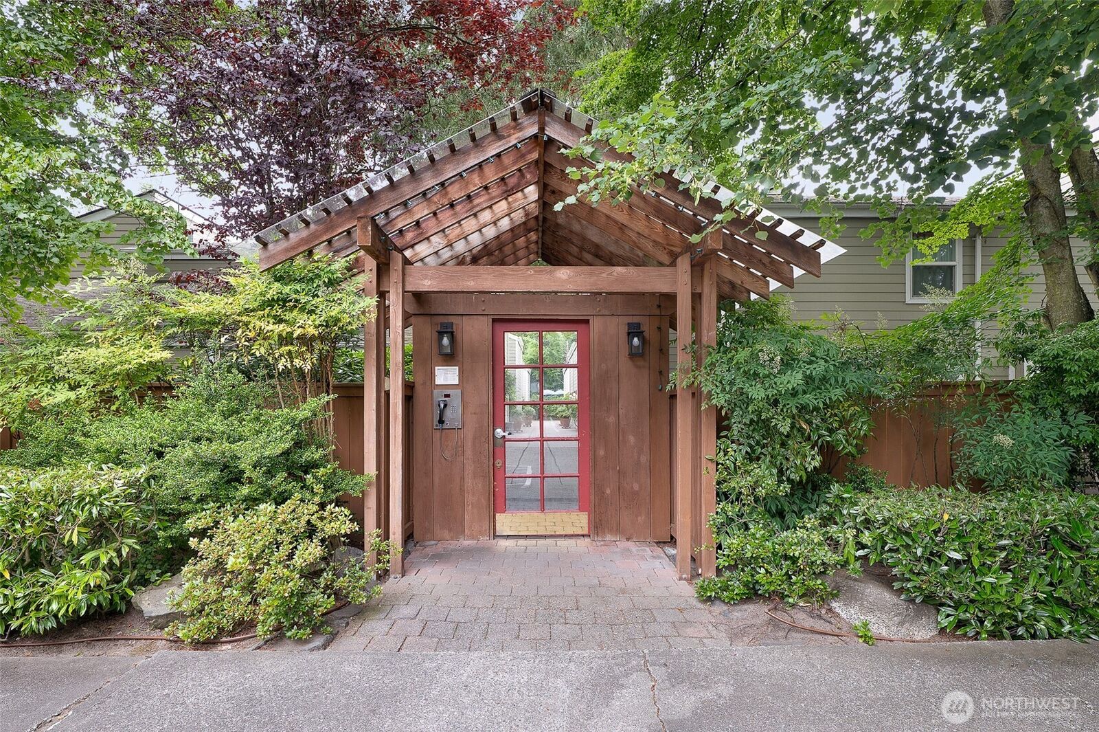 Property Photo: 7901 196th Street SW 22 WA 98026