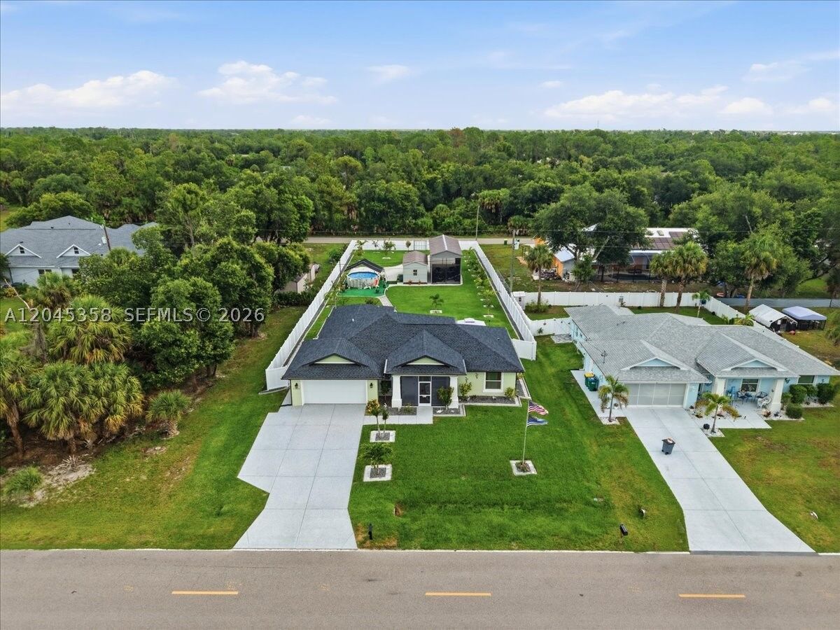Property Photo: 17432 Shirley Avenue FL 33948