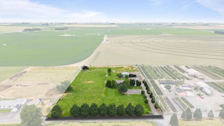 Property Photo: 500 Haworth Rd WA 99301
