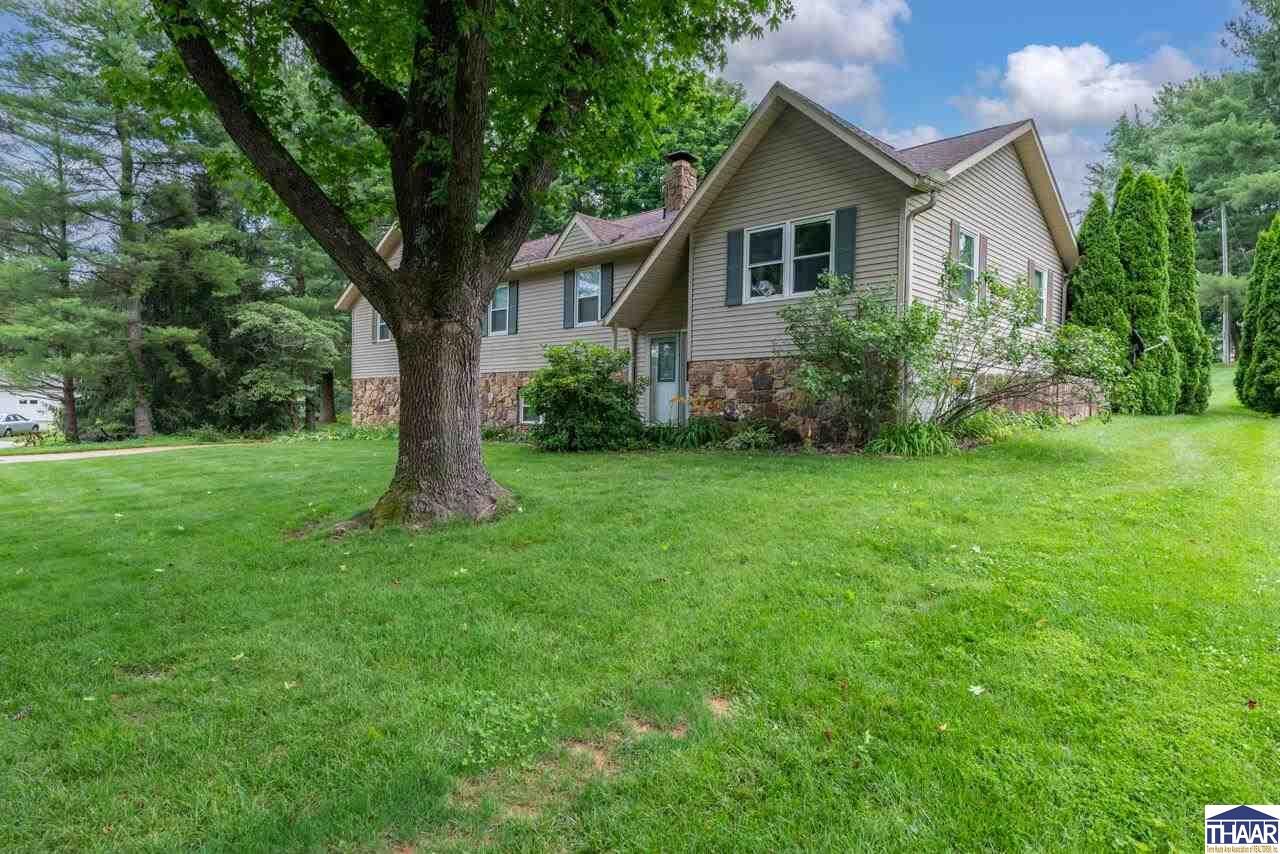 Property Photo: 3500 W Springwood Court IN 47404