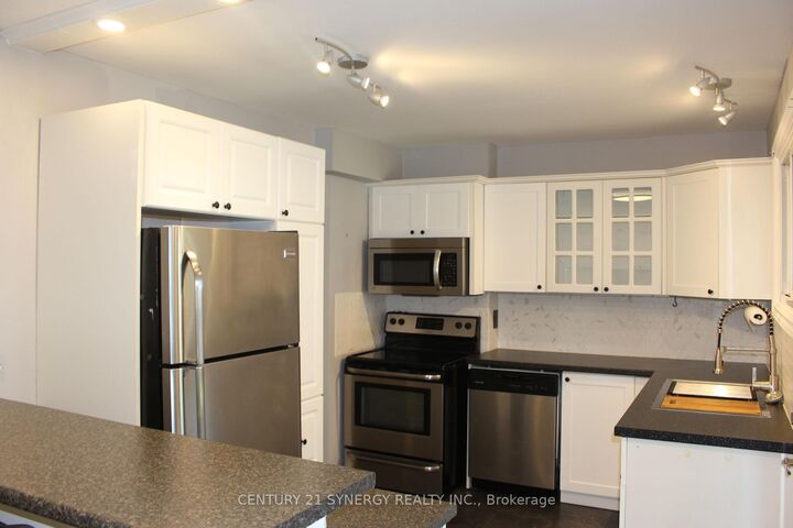 Property Photo: 241 Wilfred Crescent ON K7S 2W8