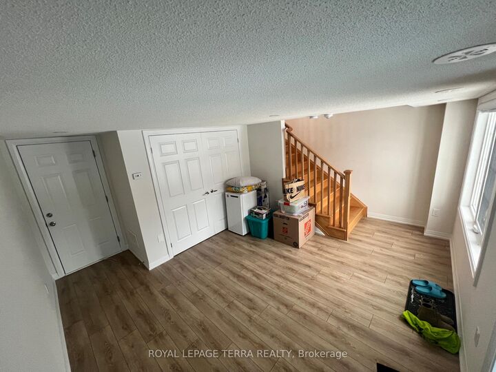 Photo de la propriété: 185 Royal Northern Path ON L1L 0R6