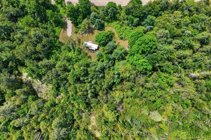707 S Dummer 8th Line Road — photo 1