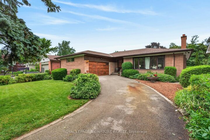 Property Photo: 11 Regency Square ON M1E 1N4