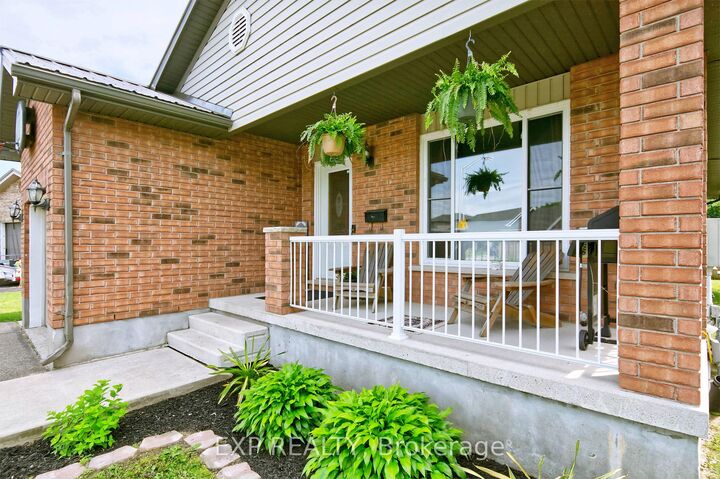 Property Photo: 8 Rebecca Drive ON N5H 3G4