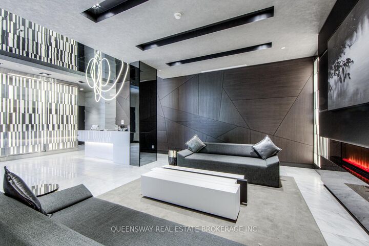 Property Photo:  609 Avenue Road 1410  ON M4V 0B1 