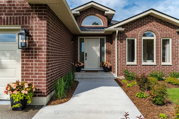 Property Photo: 930 Marshall Road ON L0K 2E1