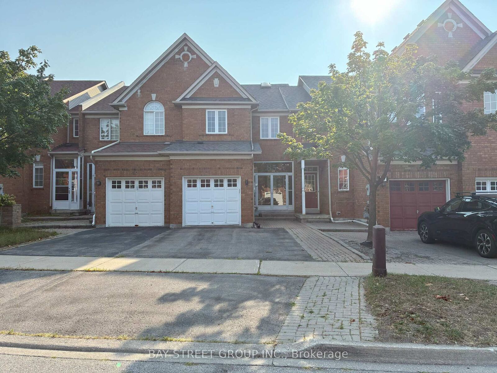 Property Photo:  85 Kimono Crescent  ON L4S 2G1 