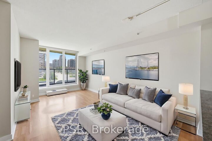 Property Photo:  5740 Yonge Street #210  ON M2N 5S3 