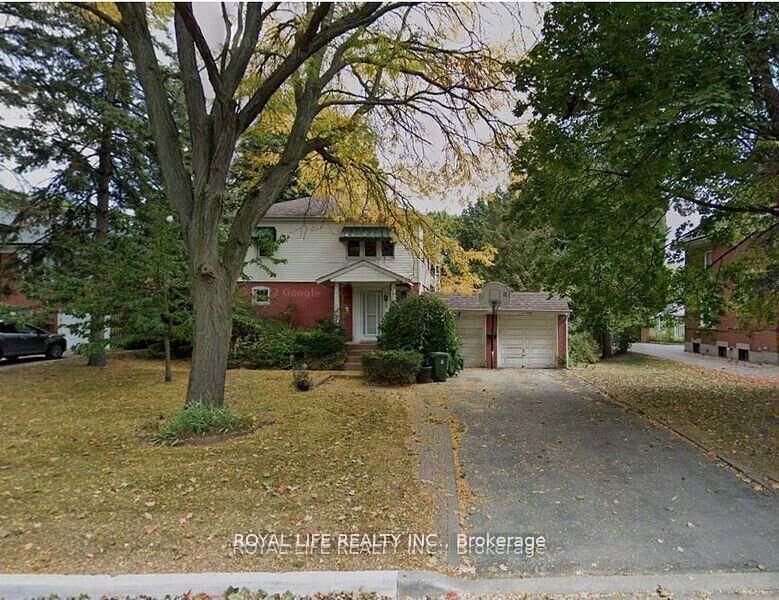 Property Photo: 33 Agincourt Drive ON M1S 1M5