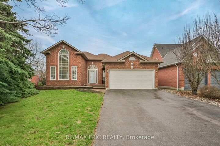 33 Emmett Place — photo 1