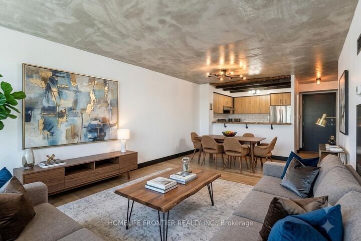 Property Photo: 2261 Lakeshore Boulevard W 611 ON M8V 3X1