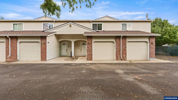 Property Photo:  1919 26th #2 Av  OR 97116 