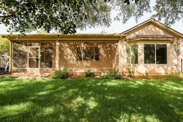 Property Photo:  225 Red Poppy Trail  TX 78633 
