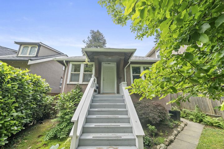 3750 W 17th Avenue — photo 1