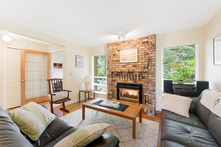2215 153A Street — photo 1