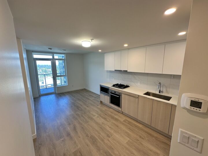 Property Photo:  308 Alderson Avenue 2708  BC V3K 0J2 