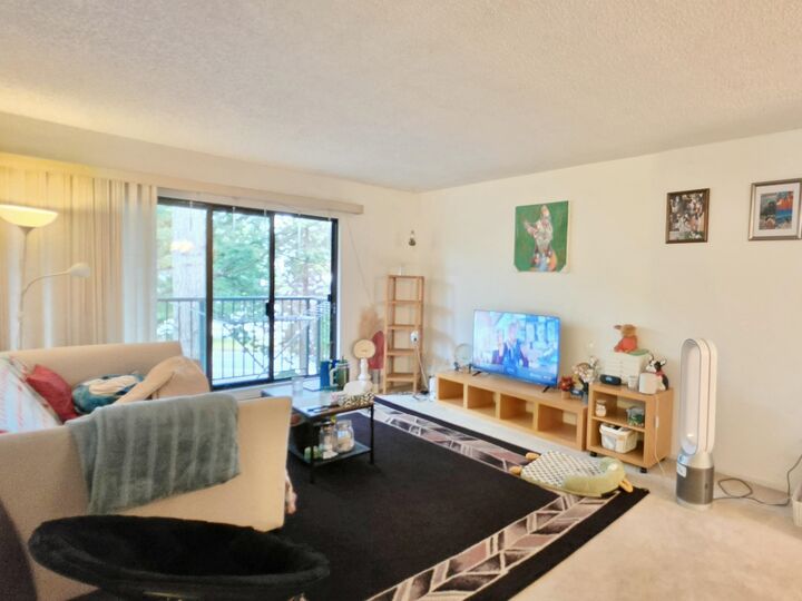 Property Photo: 8231 Granville Avenue 220 BC V6Y 3A4