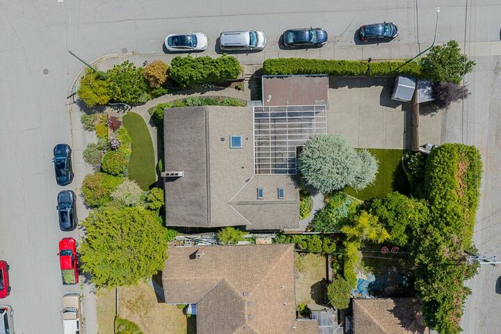 Property Photo: 3896 Elmwood Street BC V5G 1S1