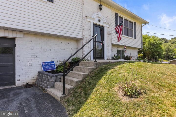 Property Photo:  3175 W College Avenue  PA 17408 